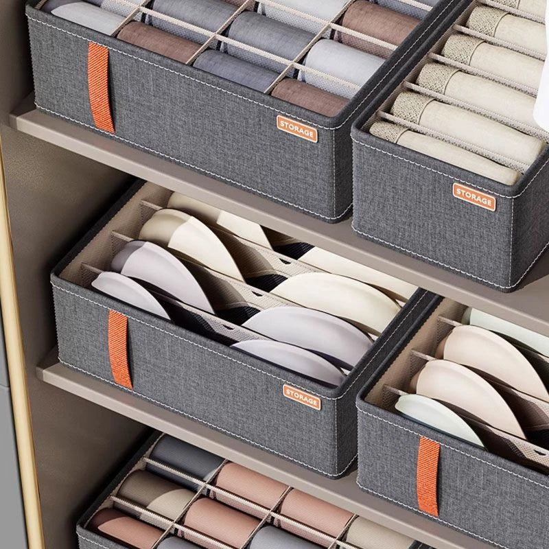 Caixa organizadora para guardar roupas e acessórios