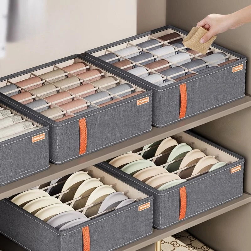 Caixa organizadora para guardar roupas e acessórios