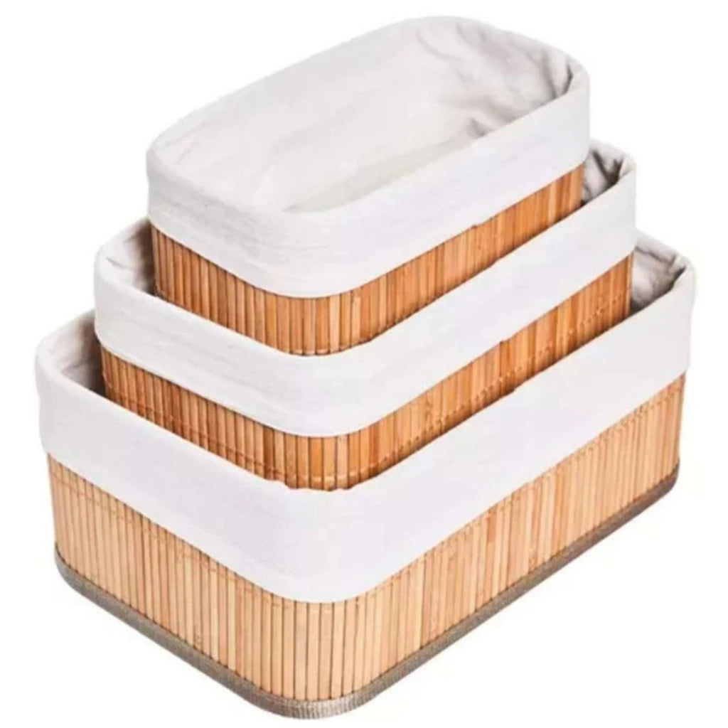 Detalhe do forro de tecido removível com acabamento em laço, protegendo o conteúdo do cesto.