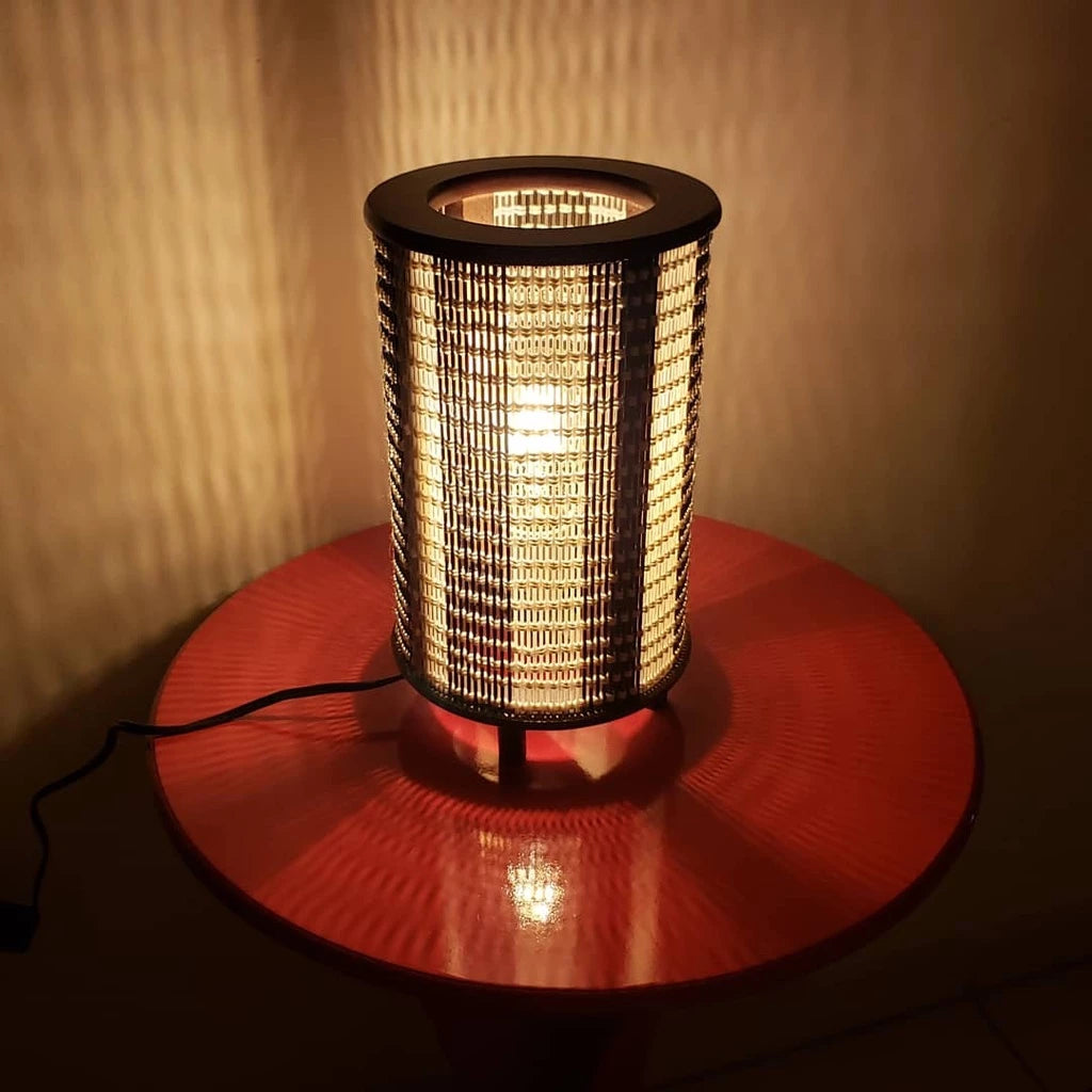 Abajur Luminária Cilindrico Cúpula Madeira E Fibra