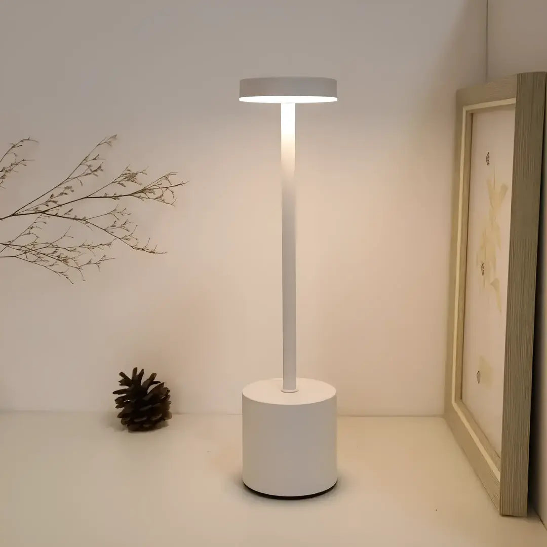 Luminária de Mesa ClassicLume