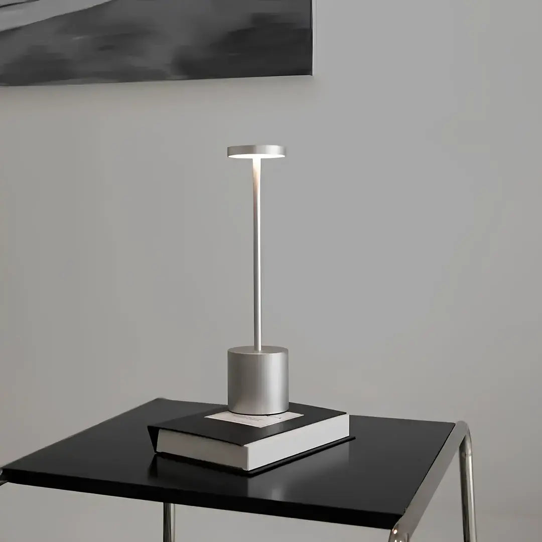 Luminária de Mesa ClassicLume