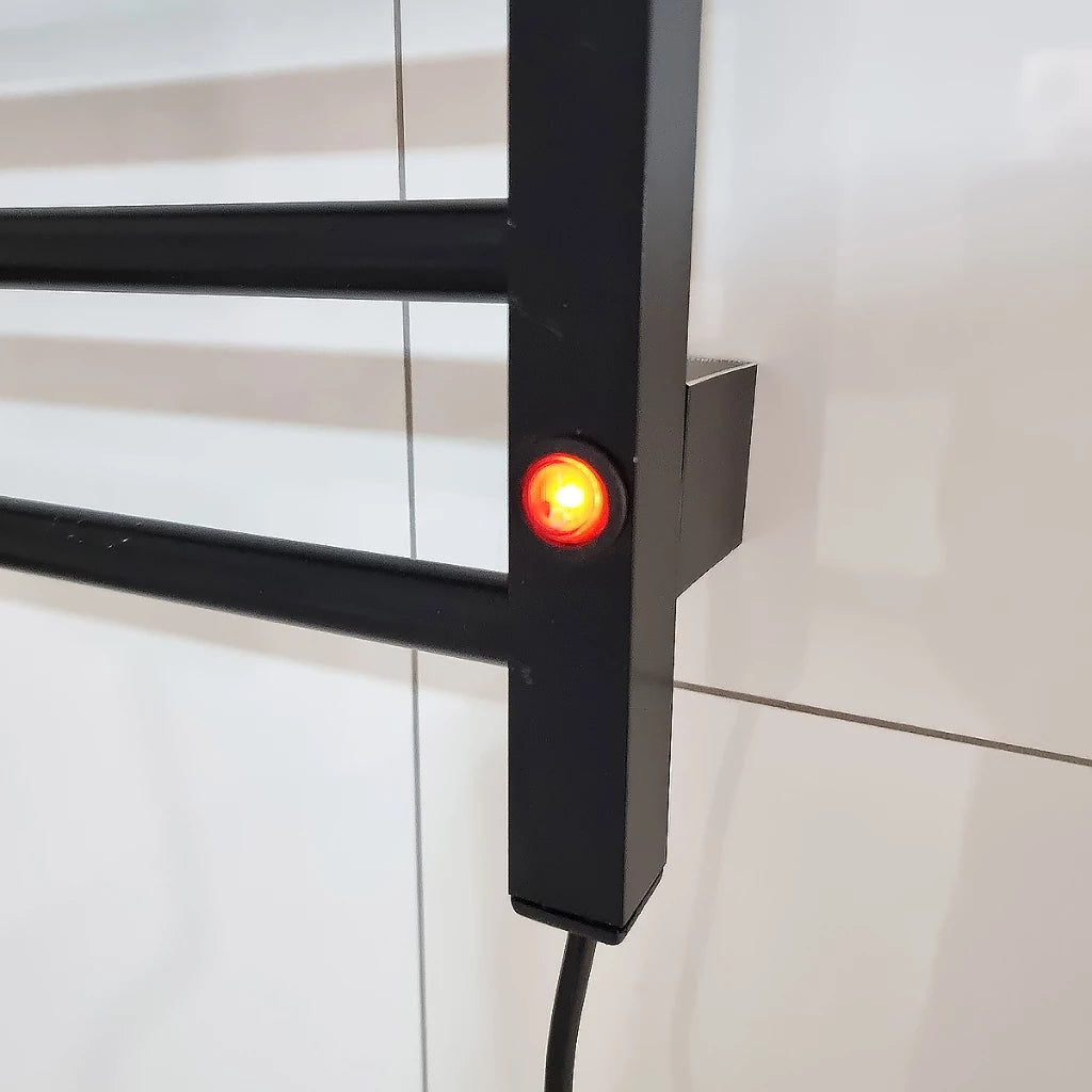 Toalheiro Térmico Alumínio Porta Toalha Electrowood Bivolt Aquece e Seca Toalhas
