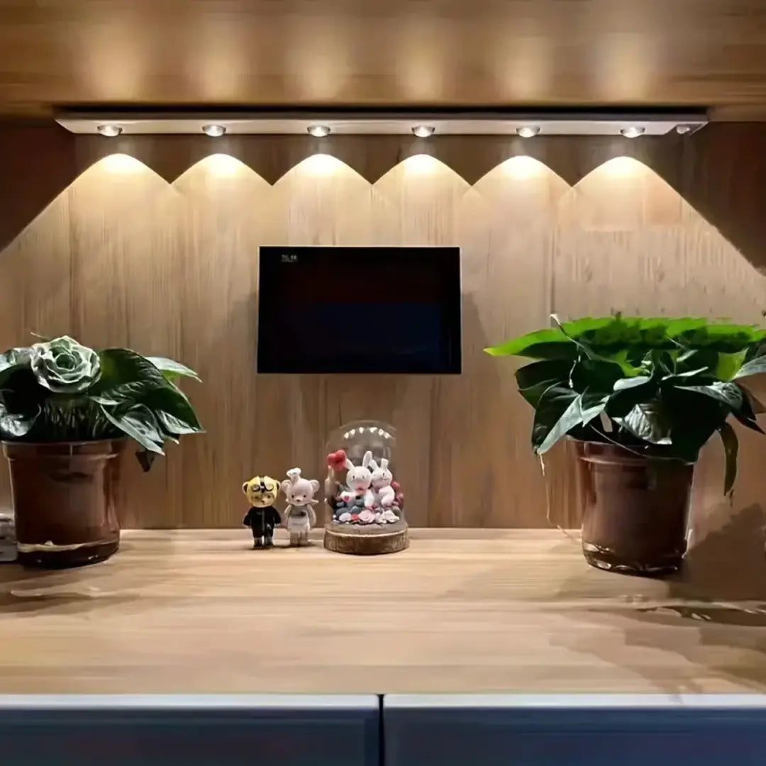 Luminária LED Ultra Fina com Sensor de Movimento
