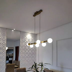 Lustre Pendente Figo Jabuticaba em destaque, combinando modernidade e design refinado.