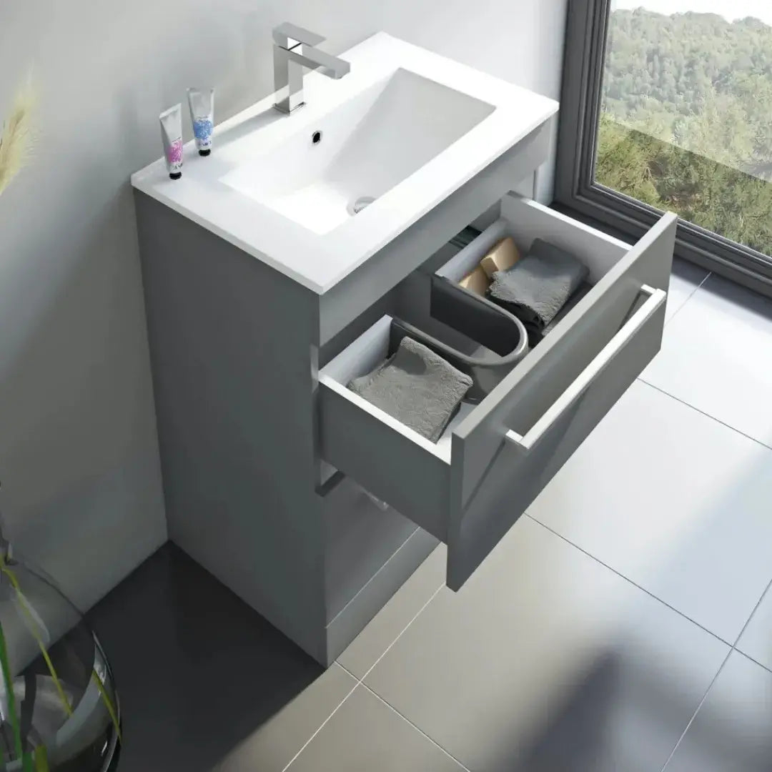 Torneira Banheiro Inox Premium com alavanca ergonômica para fácil manuseio.