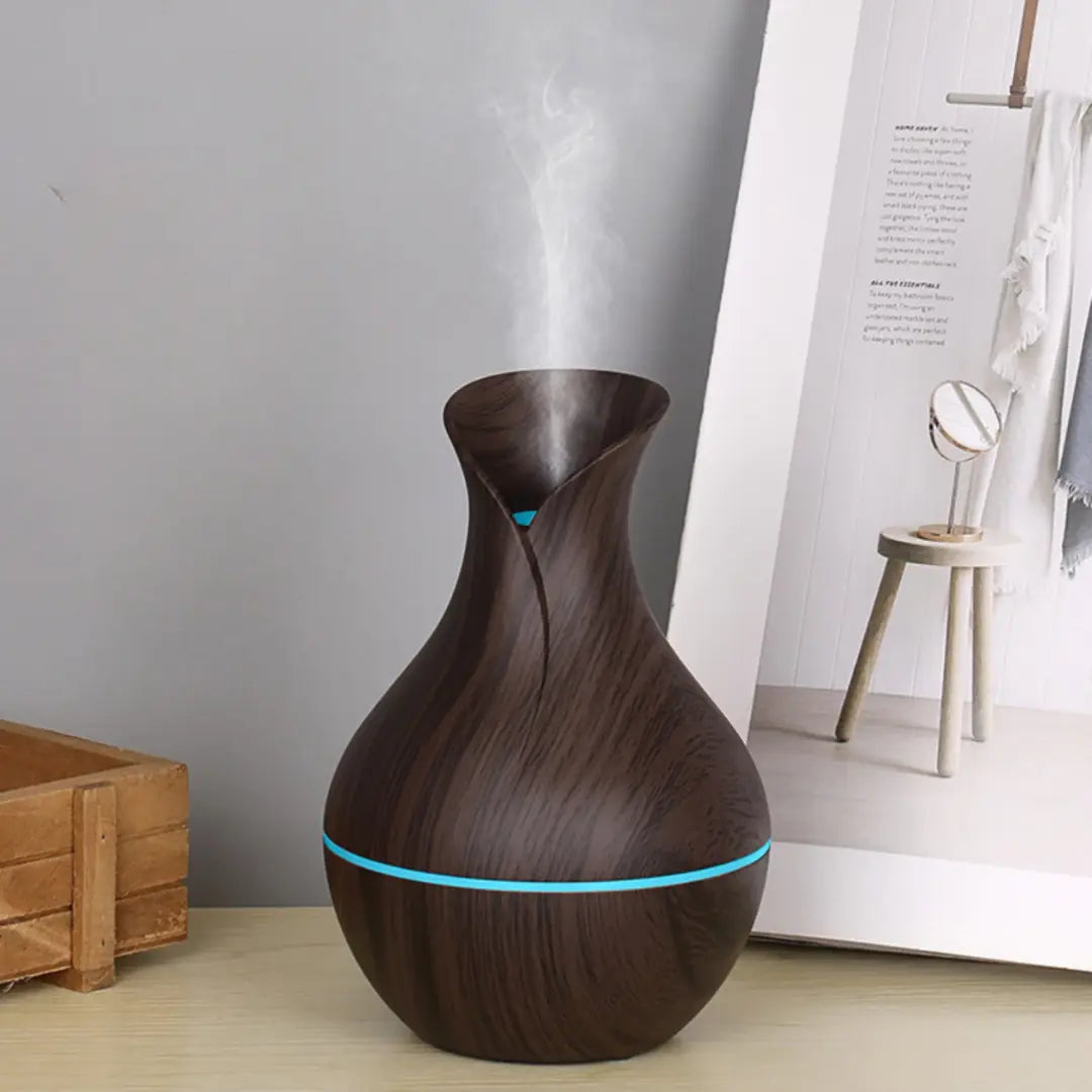 Umidificador Ultrassônico WoodVase – Aromatizador USB com LED Colorido